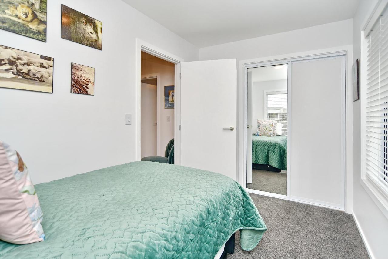 Brockworth Place - Christchurch Holiday Homes מראה חיצוני תמונה
