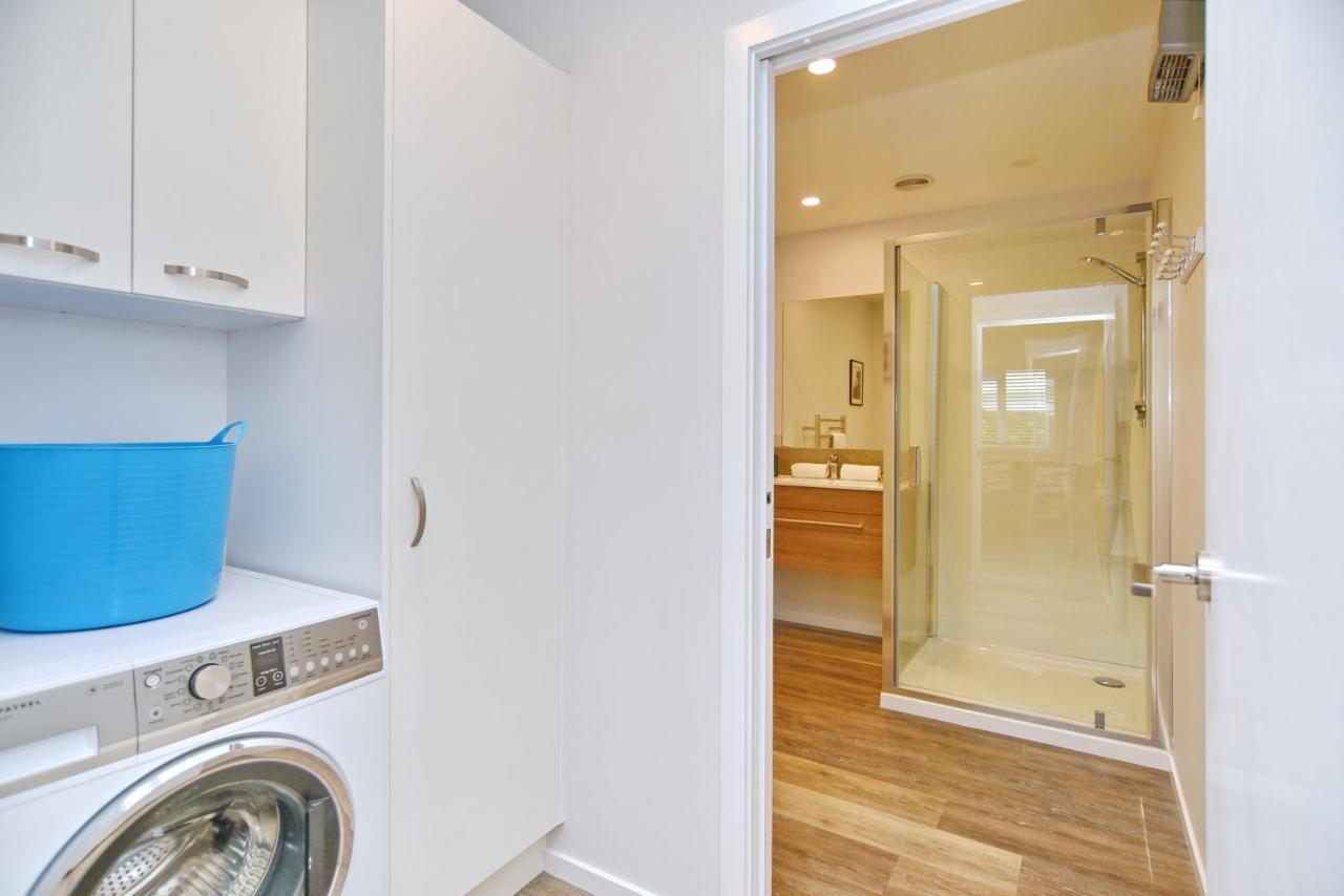 Brockworth Place - Christchurch Holiday Homes מראה חיצוני תמונה