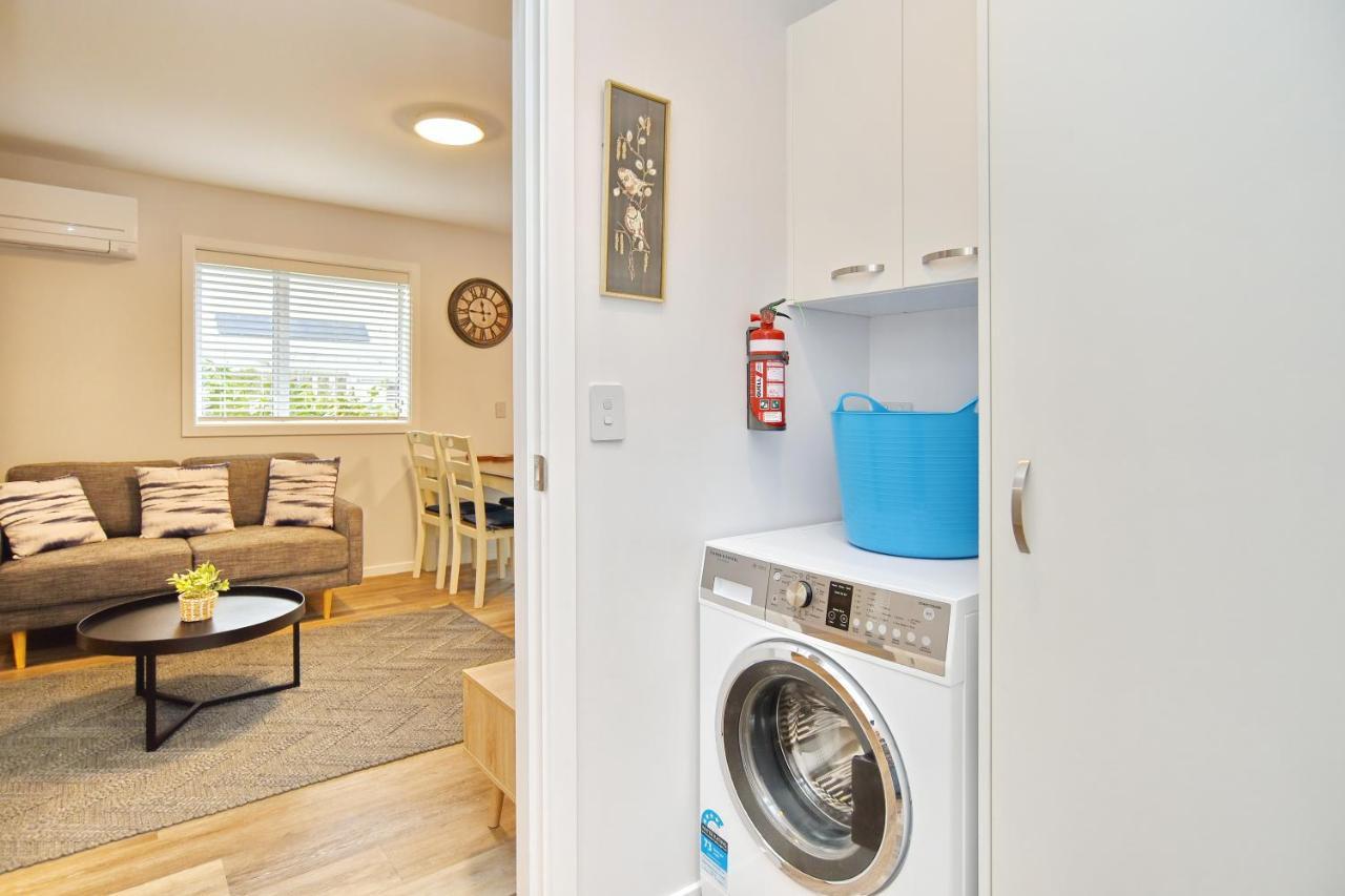 Brockworth Place - Christchurch Holiday Homes מראה חיצוני תמונה