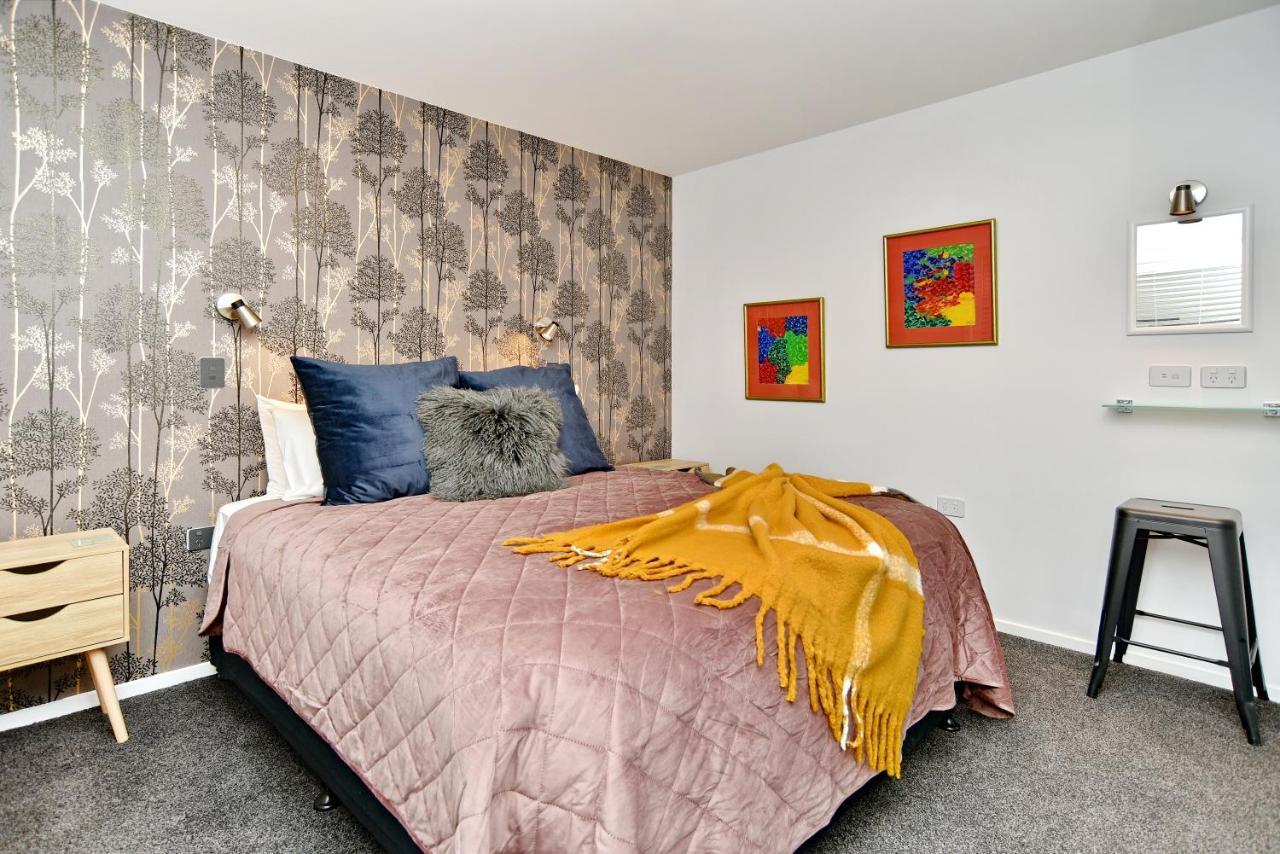 Brockworth Place - Christchurch Holiday Homes מראה חיצוני תמונה